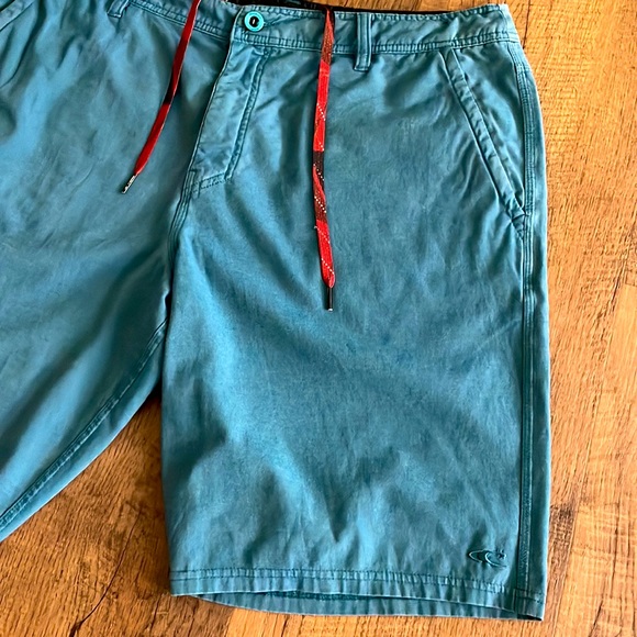 O’Neill Men’s Hybrid shorts Size 36 in Blue with front and back zipper pockets - Picture 2 of 12